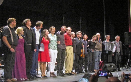 En concert avec les enseignants du patio